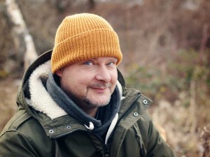 Návod na pánsku pletenú čiapku Veternica DK + priadza na jej upletenie